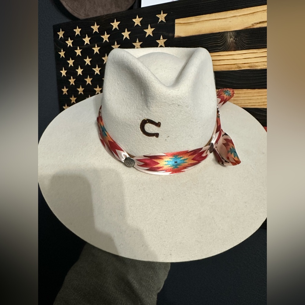 Charlie 1 Navajo hat